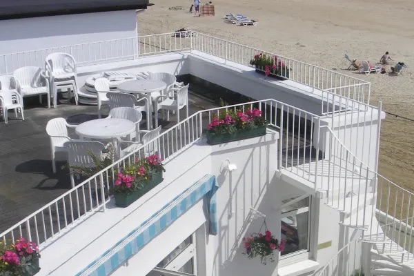 Beau Rivage Apartments