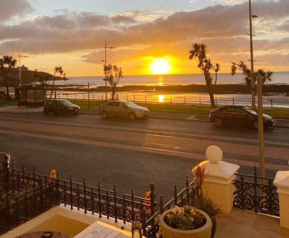 OPUL Express at The Inglewood Hotel